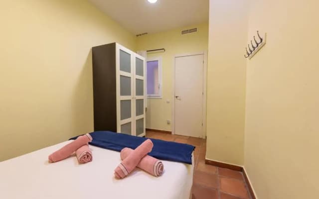 RamblasRentals Chic & Spacious Flat Pool Table 15M Ramblas - Parking - Wifi - photo 4