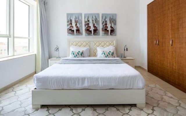 Premier 1BR Apartment in JLT - Sleeps 3! - photo 4