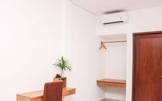Santi HomeStay - photo 2