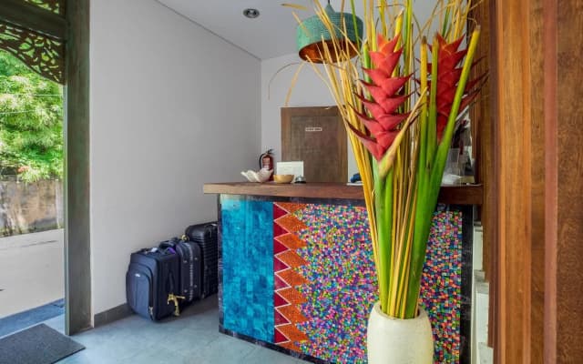 Hola Seminyak - photo 2
