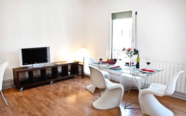 Eixample Comfort Apartment - photo 4