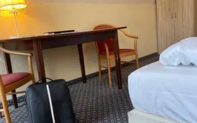 Hotel Tabor rooms - photo 4