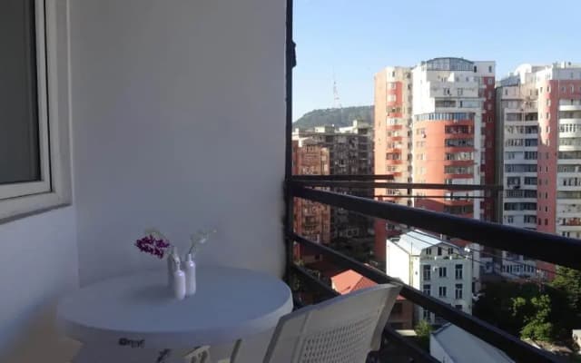 Sunshine studio with great views - photo 5