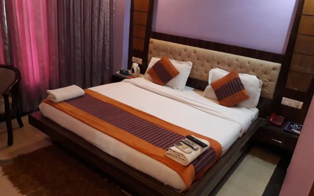 Hotel Grand Plaza - photo 4