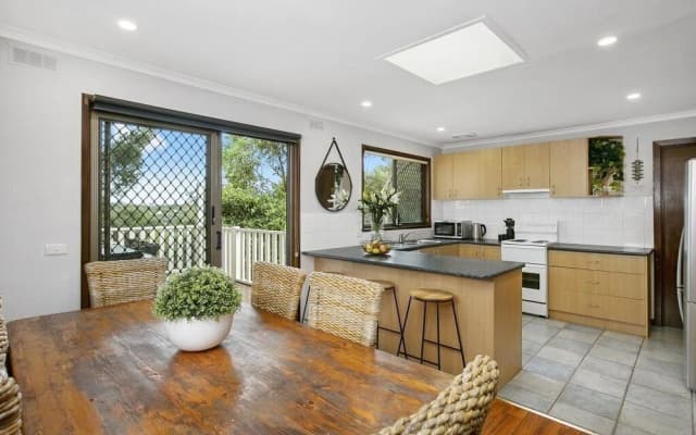 Beach House Bliss in Tootgarook - photo 2