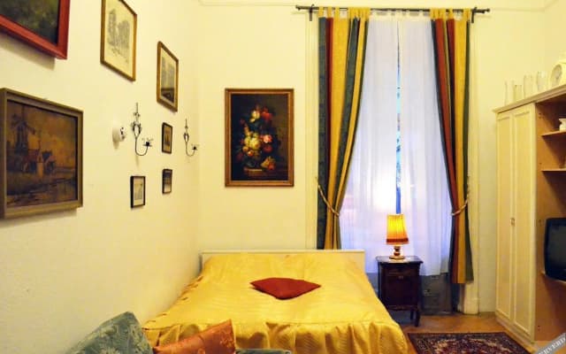Vaci Street Apartment - photo 2