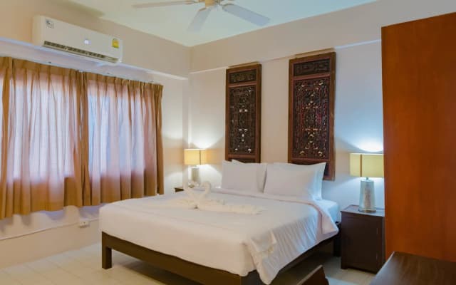 Bed At Beach Hostel - photo 3