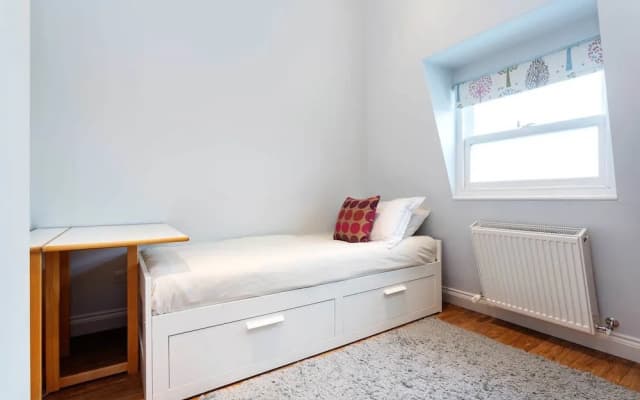 Southfields Hideaway - photo 5