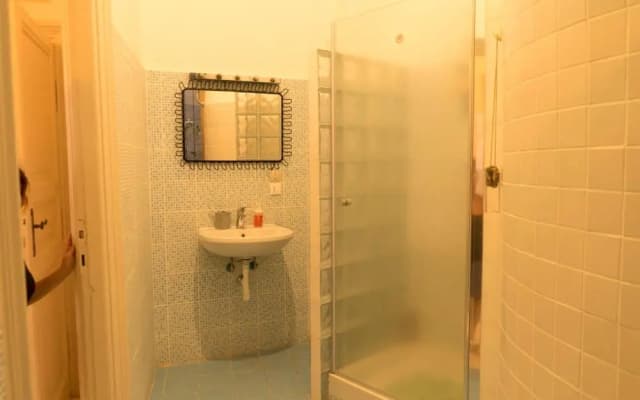 Corner Eight - photo 3