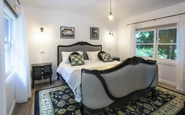 Rowan House - photo 3