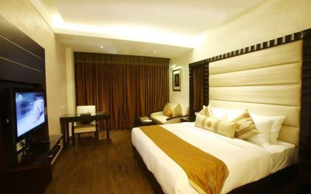 Parkland Grand Kapashera - photo 5