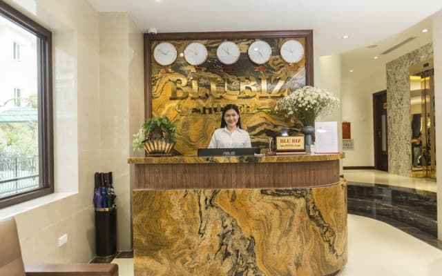 Blubiz Hotel 8 - photo 2
