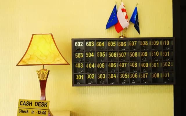 Shine Palace Hotel - photo 4