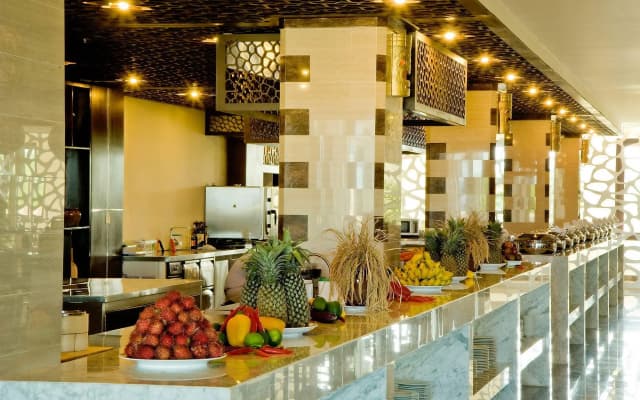 Olalani Resort Hotel And Condotel - photo 4