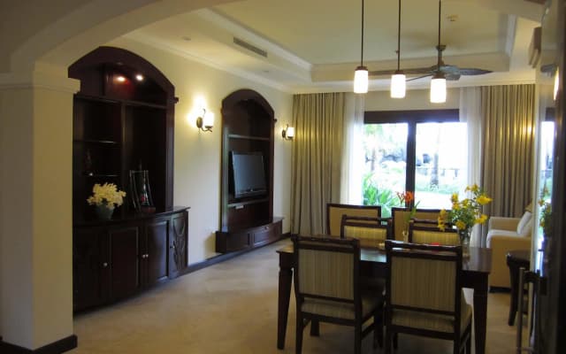 Olalani Resort Hotel And Condotel - photo 5