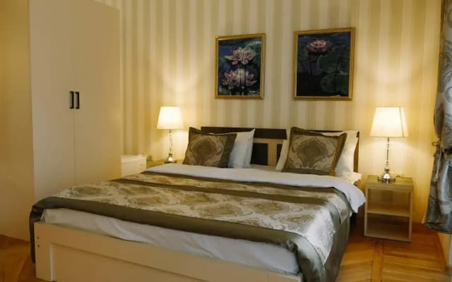 Simon's Boutique Hotel - photo 2