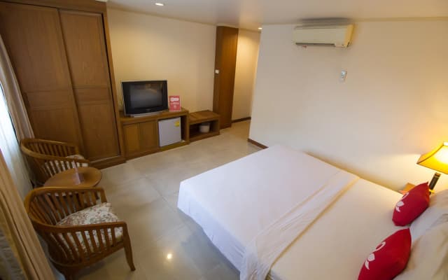 ZEN Rooms Petchburi 11 Pratunam Hotel - photo 3