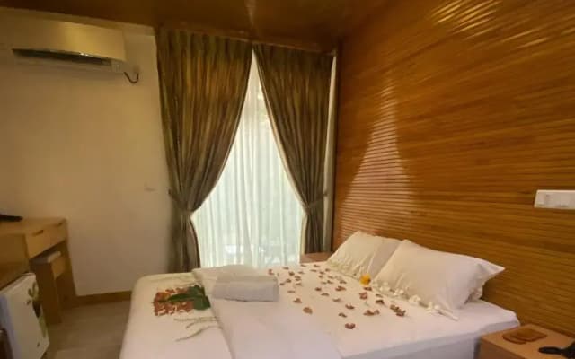 Perla Dhangethi Hotel - photo 3