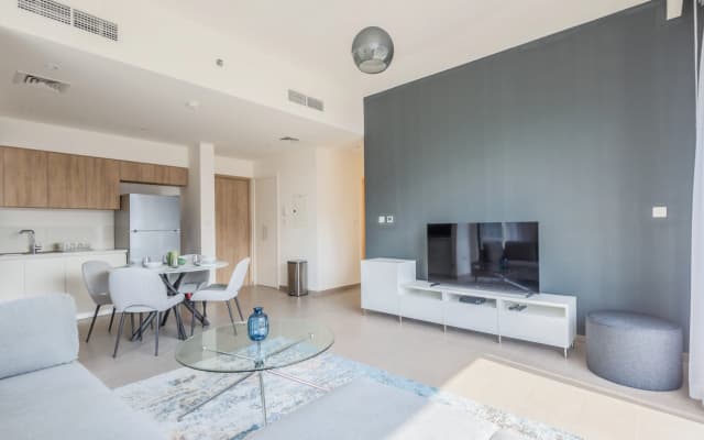 Elite LUX Holiday Homes - Upscale & Stylish 2BR Dubai Hills Apartments - photo 5