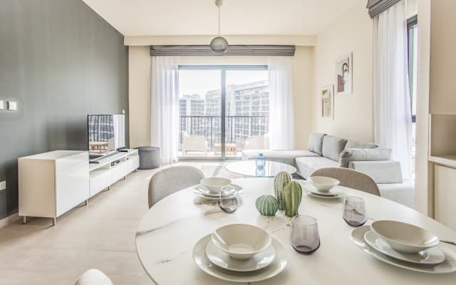 Elite LUX Holiday Homes - Upscale & Stylish 2BR Dubai Hills Apartments - photo 3