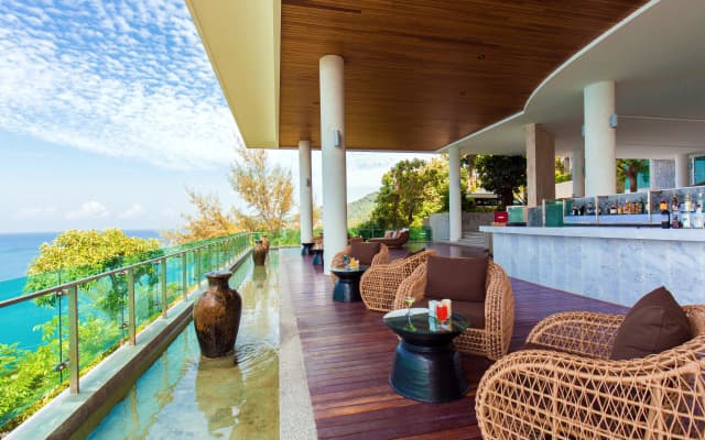 Wyndham Grand Phuket Kalim Bay Hotel - photo 2