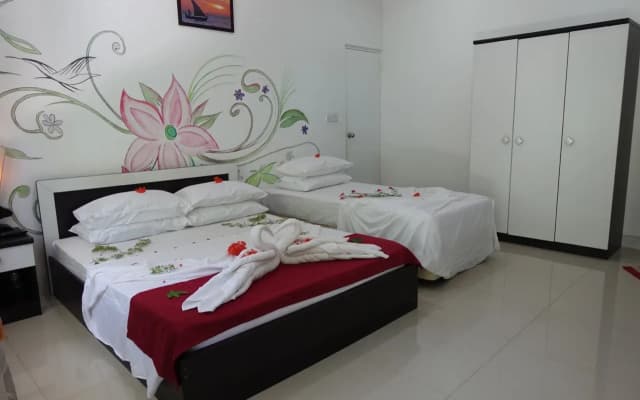 Feridhoo Inn Guest House - photo 3