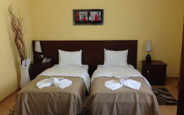 Tbilisi Garden Hotel - photo 4