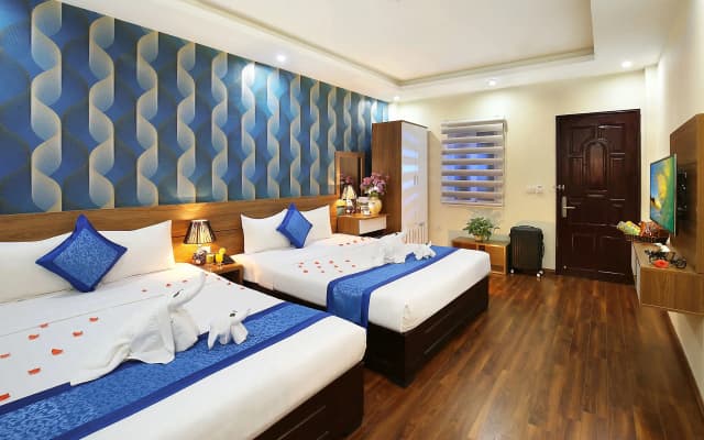Aquarius Grand Hotel - photo 2
